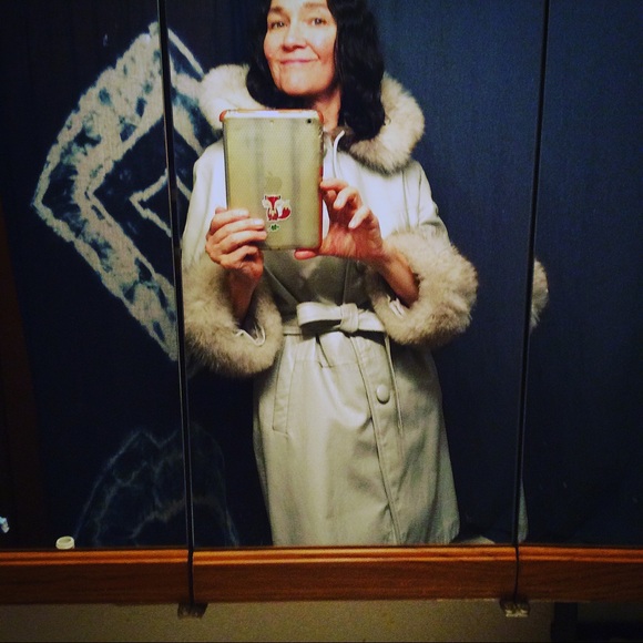 enter the burrow of the wild hare & find treasure! - Picture 6 of 16